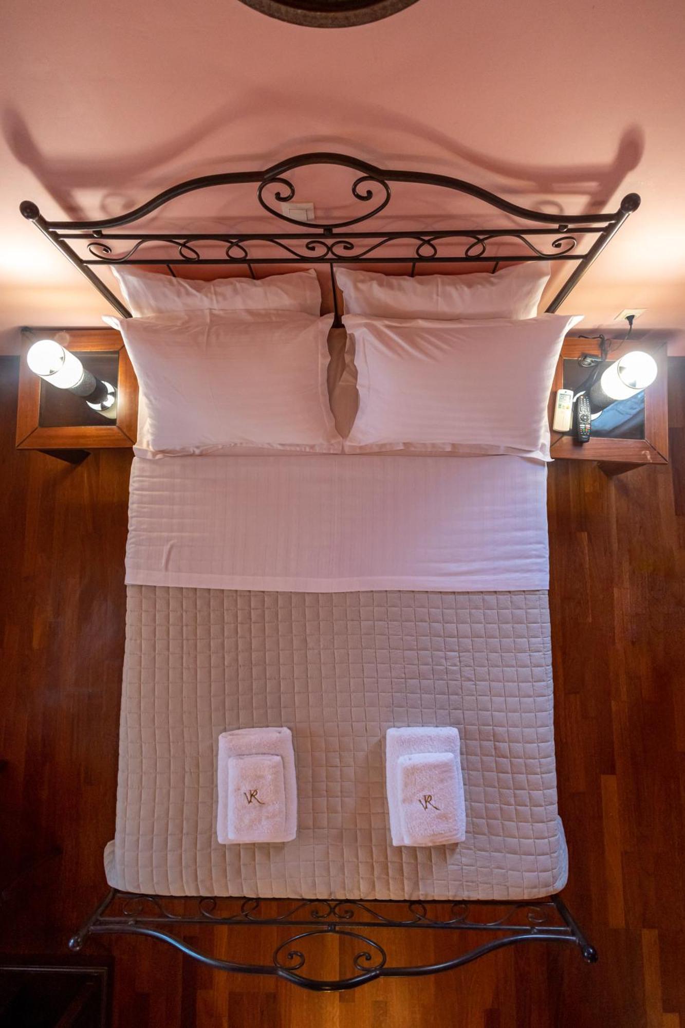 Reale - Art Luxury Villa Mytikas  Bagian luar foto